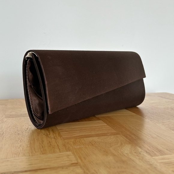 Elegant Brown Silk Clutch - Picture 3 of 11